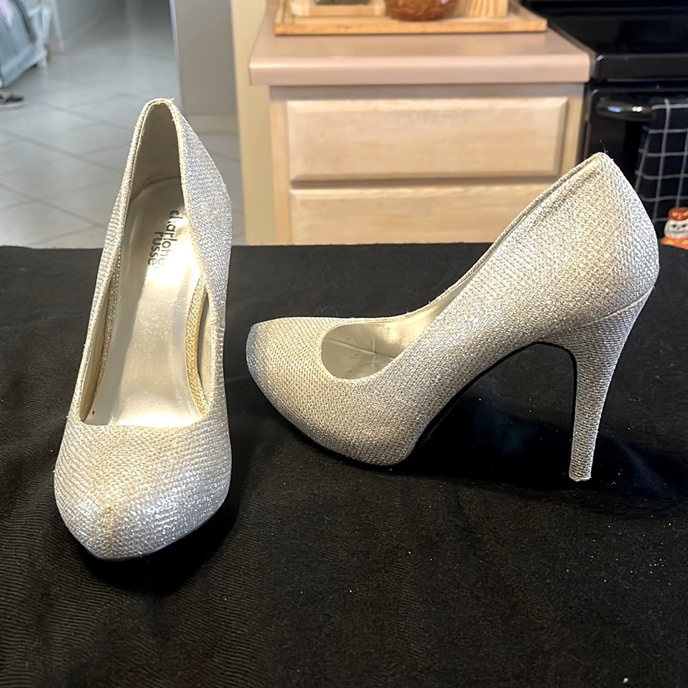 👠Charlotte Russe Silver Glitter Heels